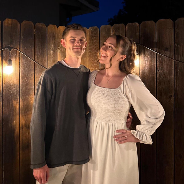 Honeymoon In Hawaii / Newlywed Fund