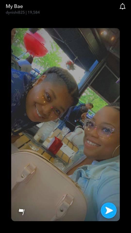 The Wedding Website of Shawnda Lowe and Dynishi Mccaskill
