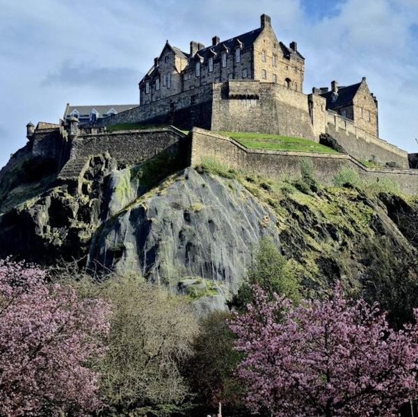 Tour of Edinburgh Castle