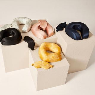 Silk Eyemask & Neck Pillow Set