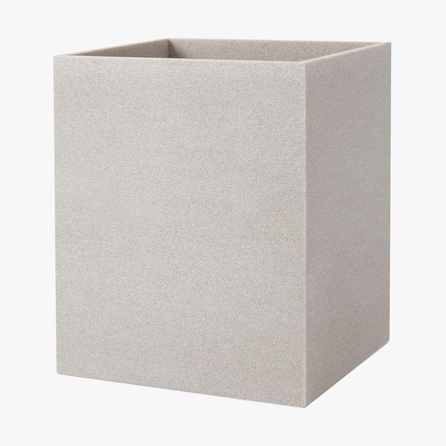 Lionel Resin Bathroom Accessories, Waste Basket, Ivory