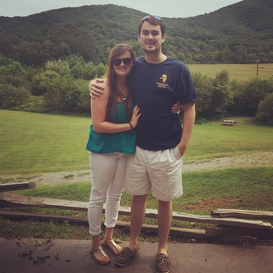 The Wedding Website of Hillary Bourke and Scott Caslow