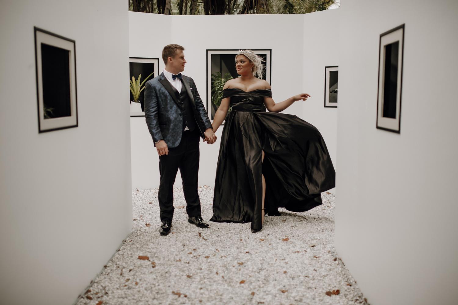 The Wedding Website of Clara Freire and Landon Brous