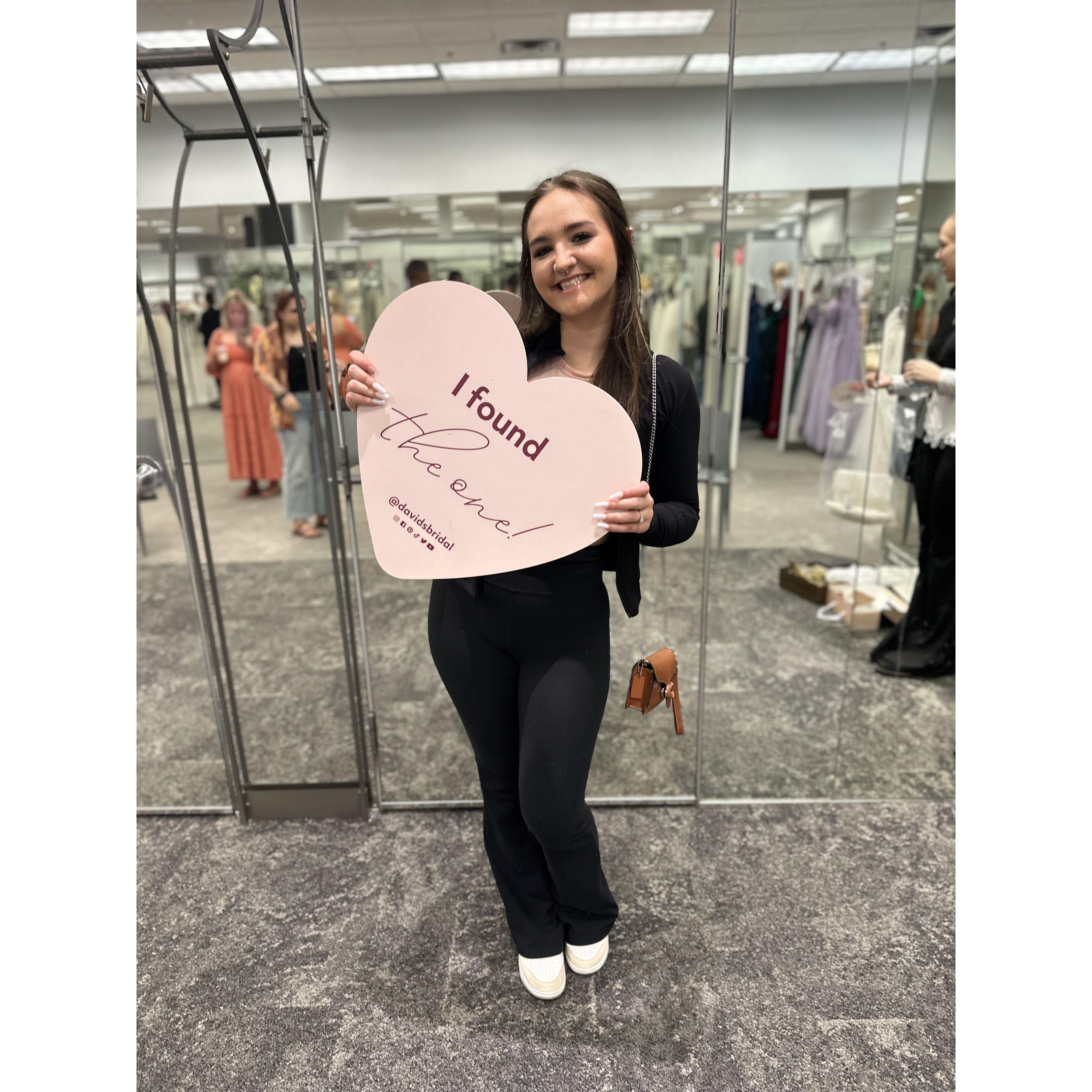 She found the one at Davis bridal! <3