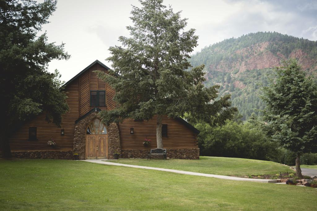 The Wedding Website of Anna Hutchison and Sage Law