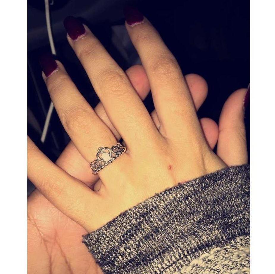 Carlos' way of asking Tasha to be his girlfriend was to get her a promise ring! 3/5/2017