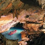 Penn's Cave and Wildlife Park