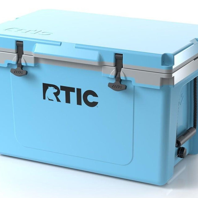 52 QT Ultra-Light Cooler