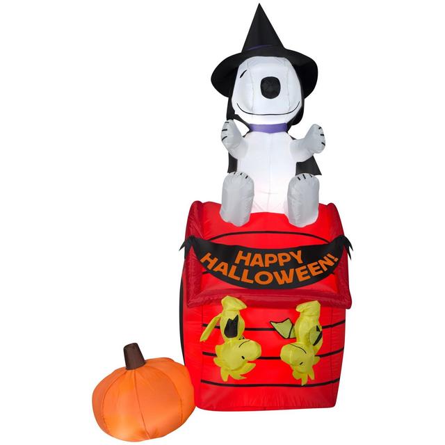 Peanuts Airblown Inflatable Snoopy Halloween House w/LEDs Scene Peanuts, 6 ft Tall, Multi