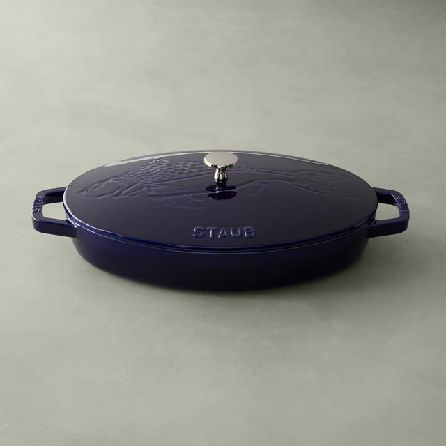 Staub Enameled Cast Iron Oval Gratin with Sea Bass Embossed Lid, 2 1/4-Qt., Sapphire