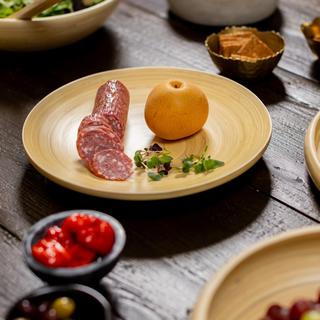 Lexa Bamboo Footed Plate