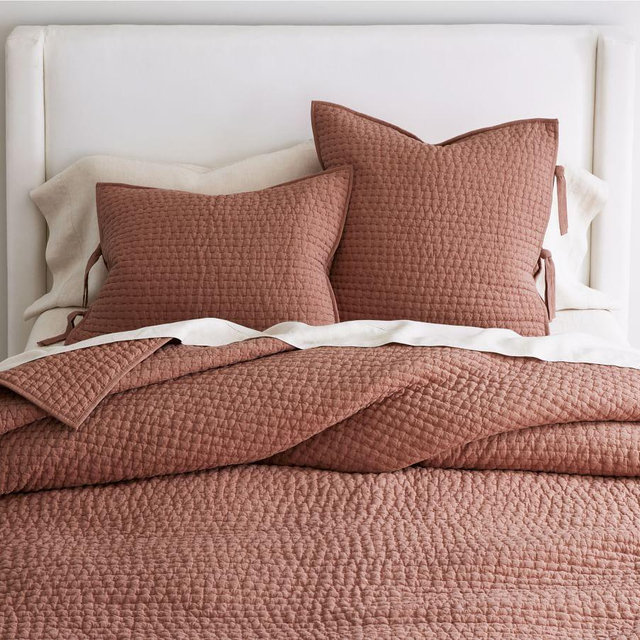 Brick Pick-Stitch Handcrafted Cotton/Linen Quilt, King/Cal. King
