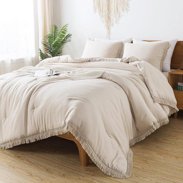 Andency Beige Comforter Set California King, Boho Tassel Lightweight Bedding Comforter Sets, 3 Pieces All Season Soft Fluffy Fringe Bed Set (104x96In Comforter & 2 Pillowcases)