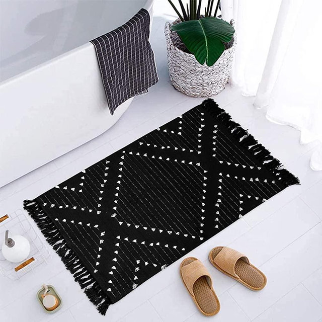 LIVEBOX Boho Bathroom Rug 2' x 3' Washable Small Black Area Rug Moroccan Kitchen Cotton Woven Throw Rug with Tassel for Hallway Bedroom Laundry Entryway