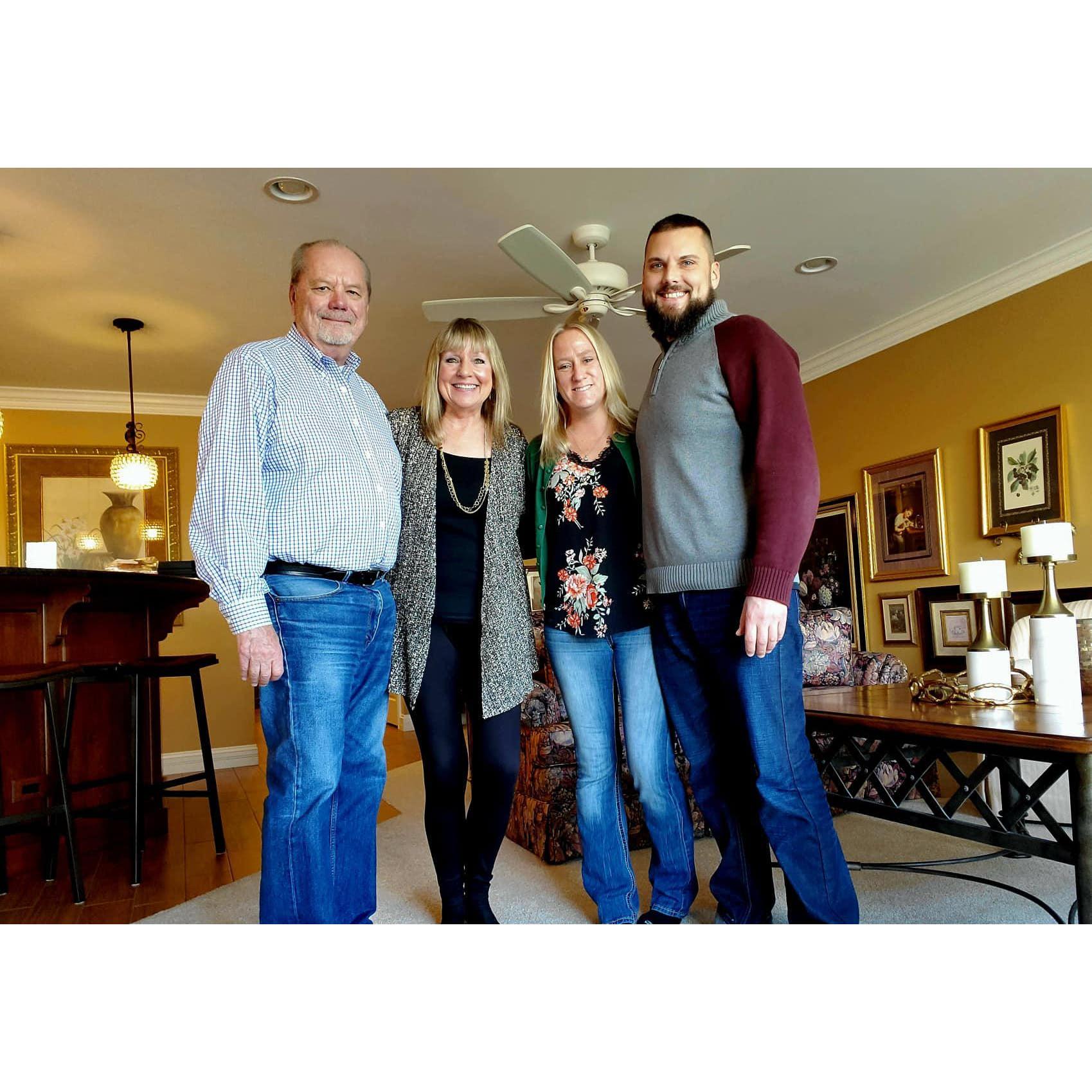 Thanksgiving Brunch with Matt's mom and dad