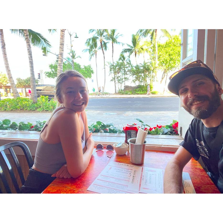 Oceanfront breakfast at the Cheeseburger Restaurant. May 14th, 2023