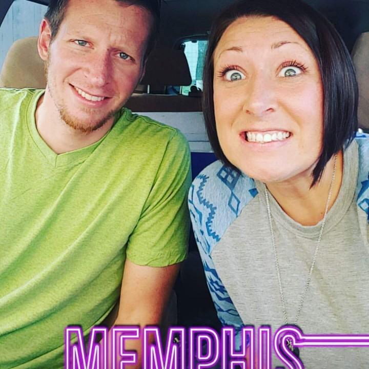 Ryan took me to Graceland!! On our way!