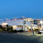 The Stray Dog Bar & Grill