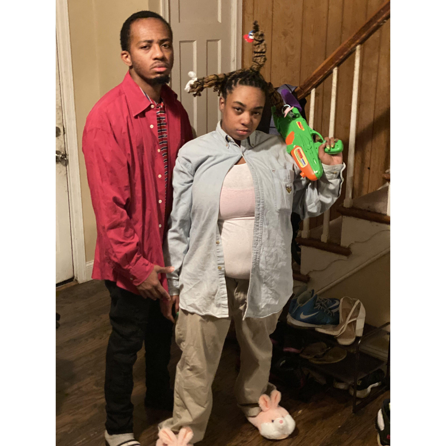 Second Halloween ashtray & loc dog