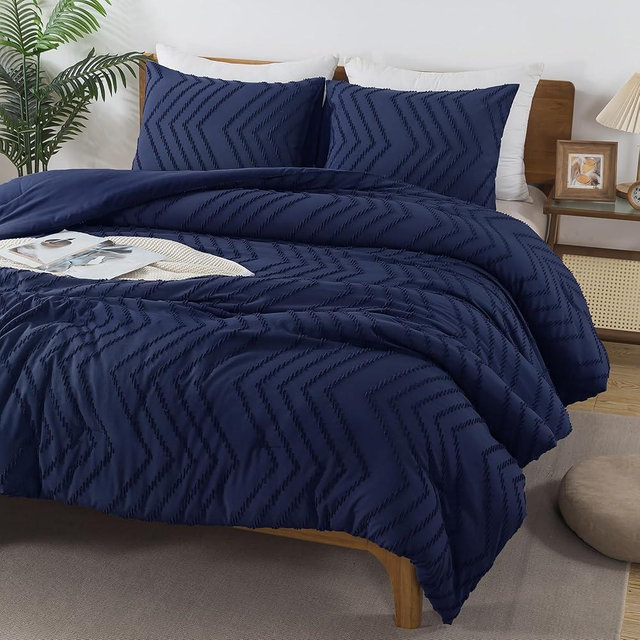 Andency Navy Blue Oversized Queen Comforter Set, Boho Soft Warm Bedding Comforter Sets, 3 Pieces Aesthetic Chevron Farmhouse Cute Bohemian Textured Bed Set