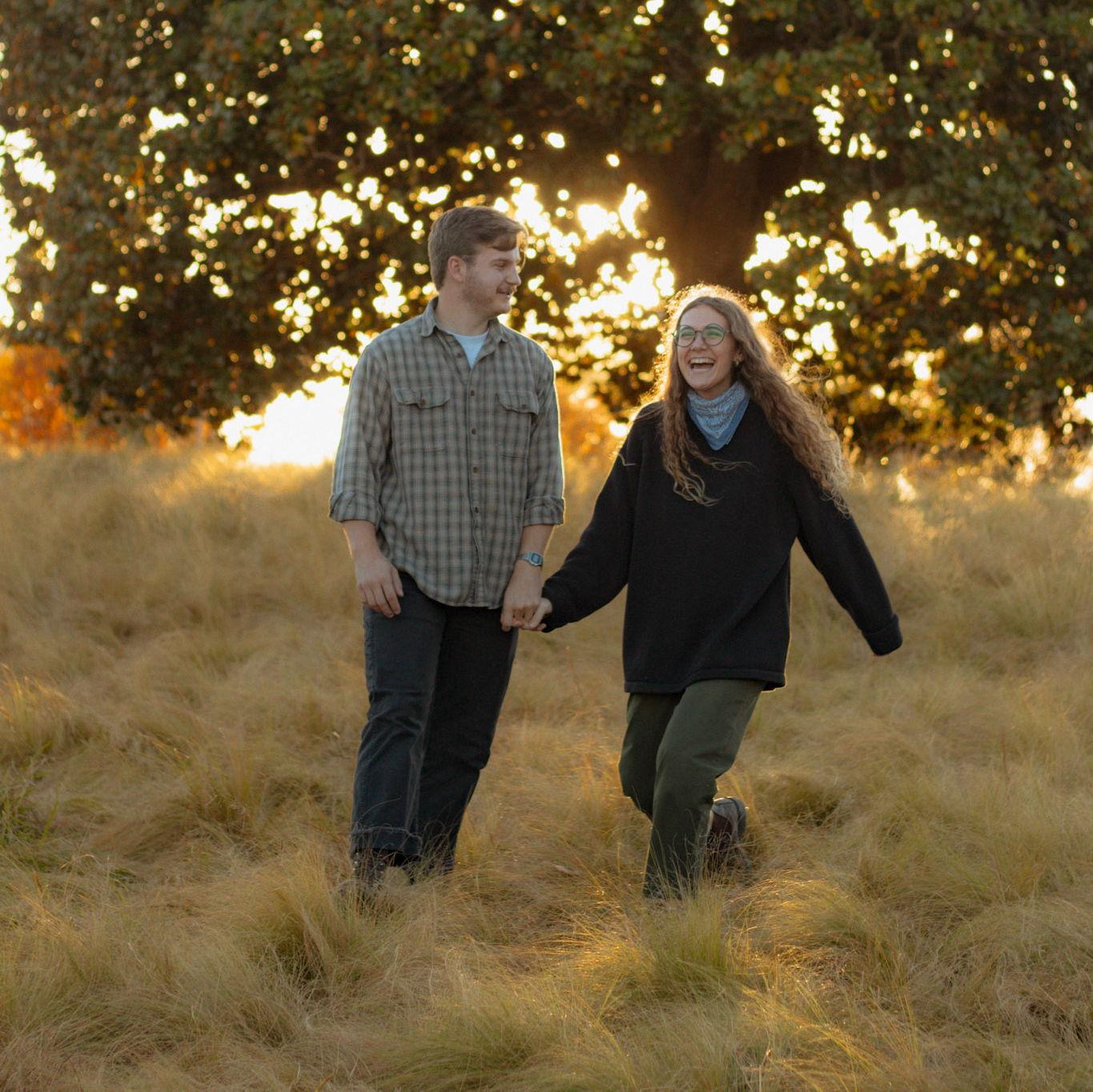 photo shoot early on in dating friend wanted couples pics