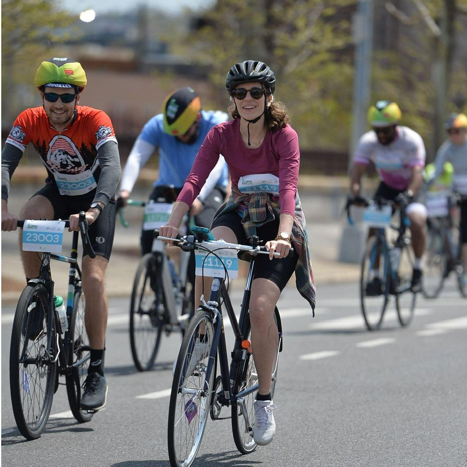 Un amor mútuo del ciclismo.
//
A shared love of cycling.