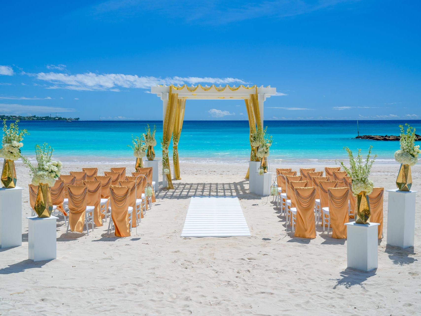 The Wedding Website of DeShawn Crawford and Marvella McPherson