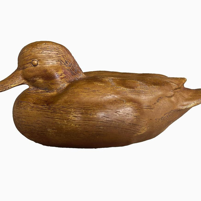 Huitony Duck Statue Home Decor Knick Knacks Duck Sculpture Hand Carved Shelf Decor for Home, Office Desk Cute Animal Figurine Unique Gift for Holidays Housewarming (Brown)