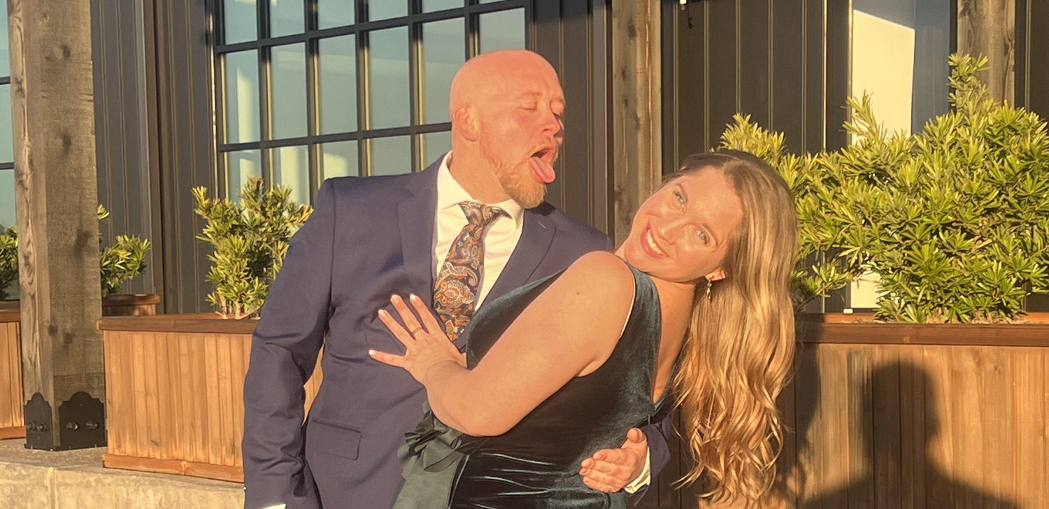 The Wedding Website of Shannon Reeves and Jonathon Solis