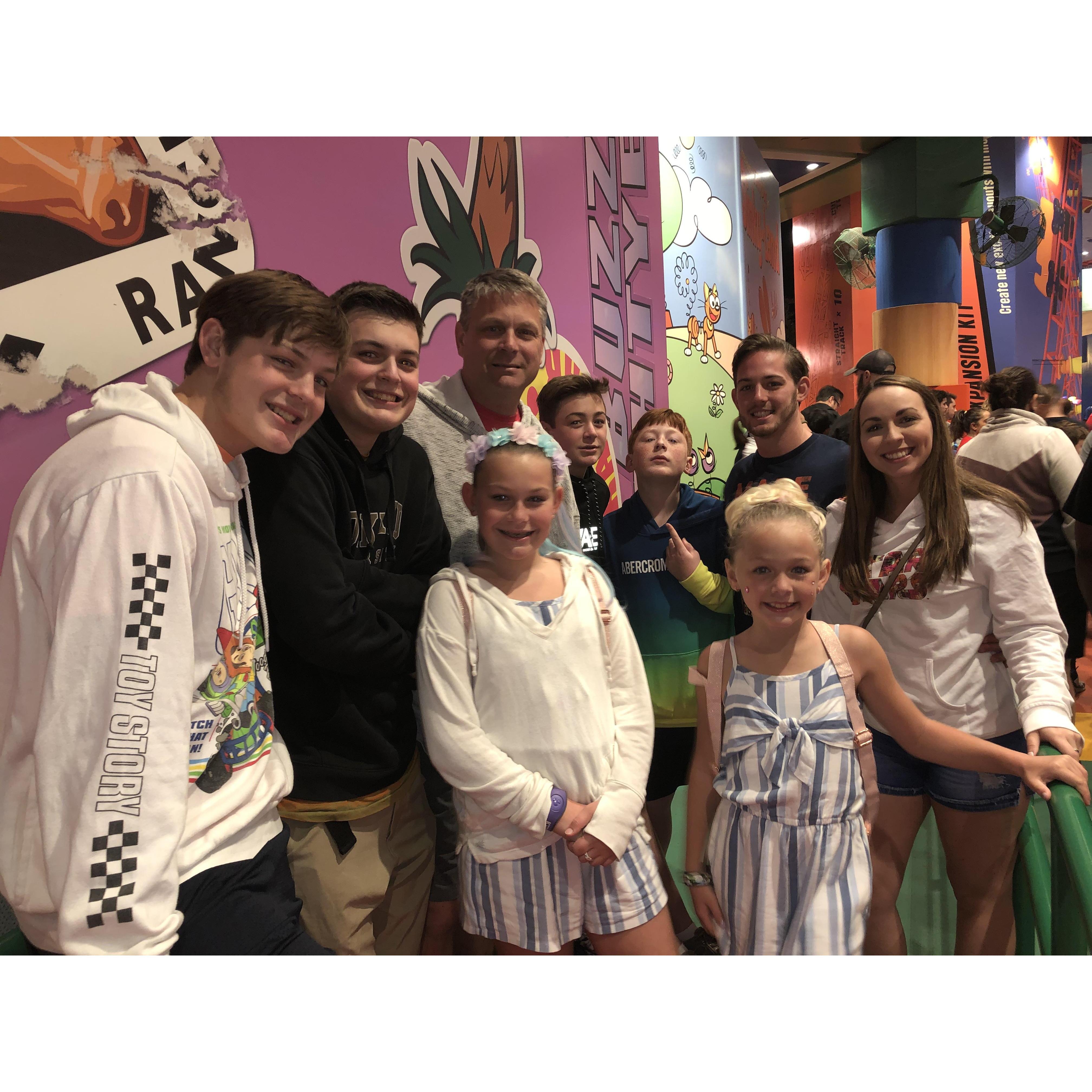 Hrynik family trip 2019