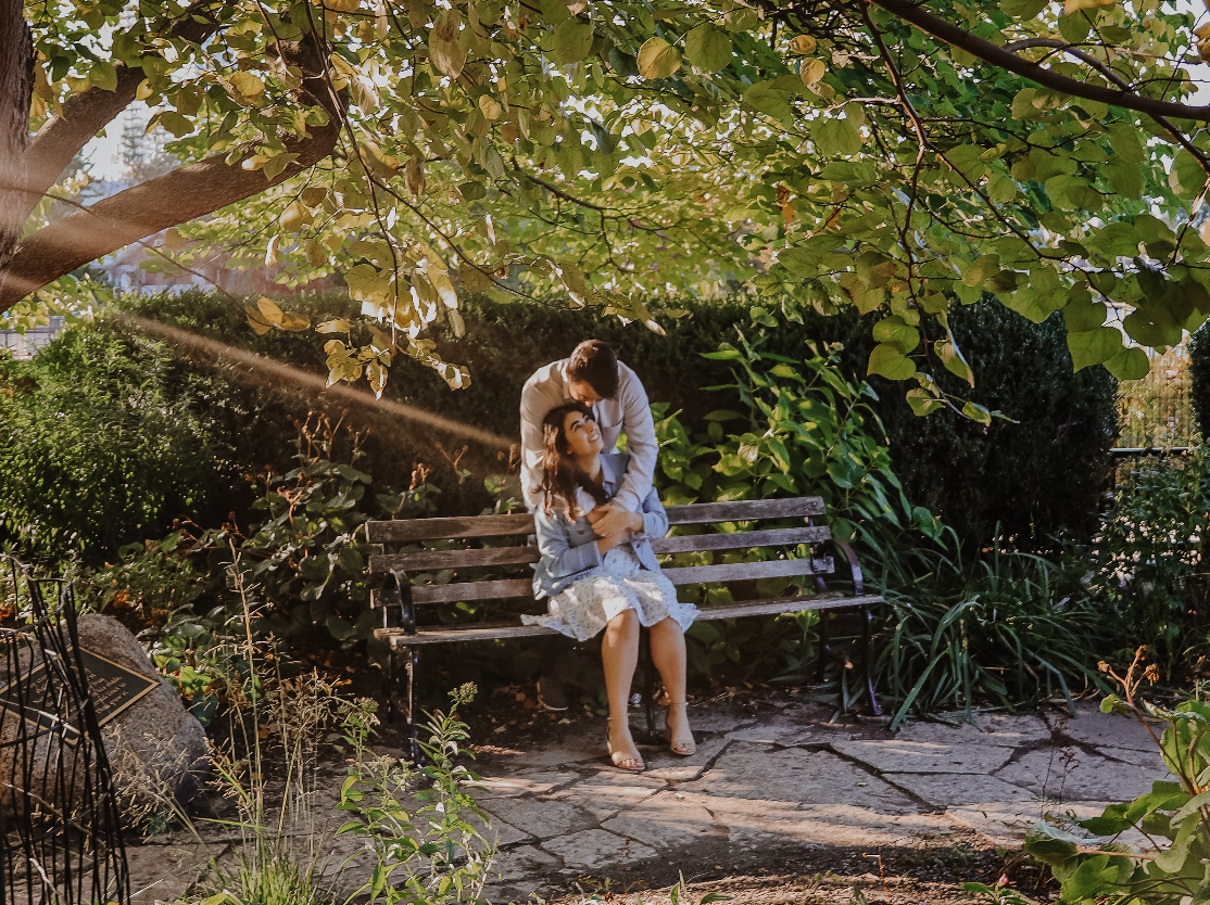 The Wedding Website of Maria Roussos and John Sutherland