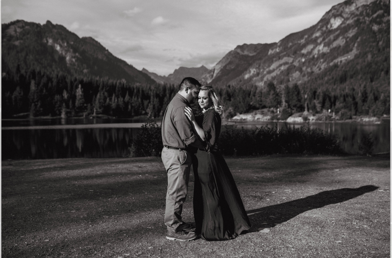 The Wedding Website of Emily Packer and Mario Yebra