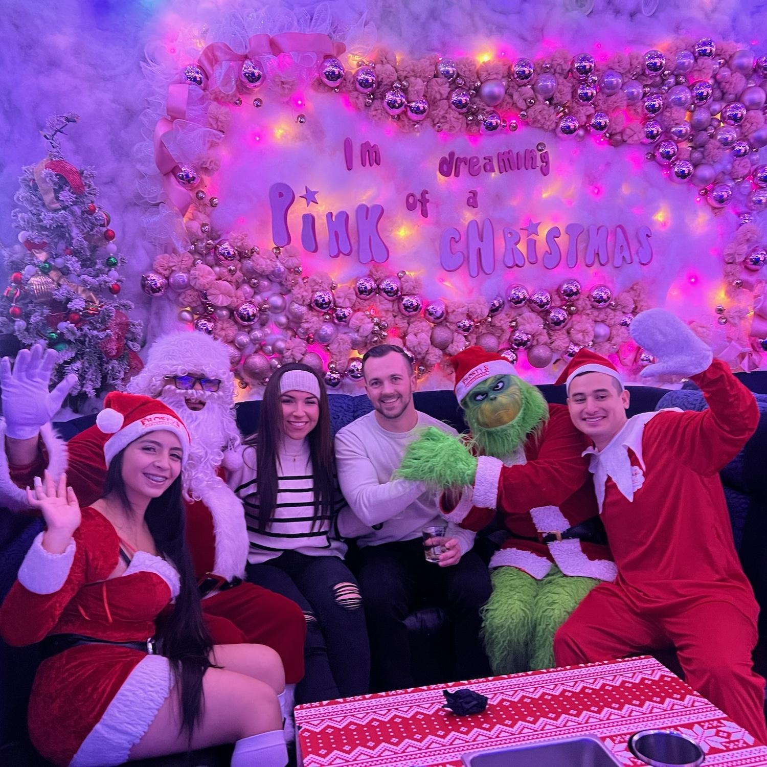 Super fun pop up Christmas themed bar in NYC - they had three levels in this building that looked like Christmas threw up all over it. Fun fact: the grinch is Blake’s favorite movie!!