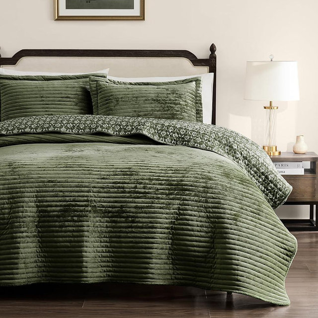 WDCOZY Velvet King Size Quilt Set - Olive Green Striped Soft Lightweight Bedspread, Dark Green Neutral Channel Farmhouse Country Rustic Coverlet, Modern Bedding Warm Thin Comforter, 3 Pieces