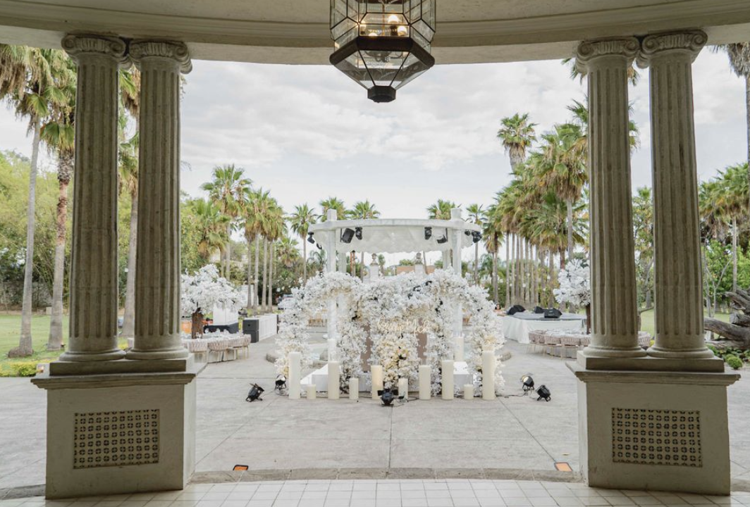 The Wedding Website of Erika Orozco and Giovanni Sanchez