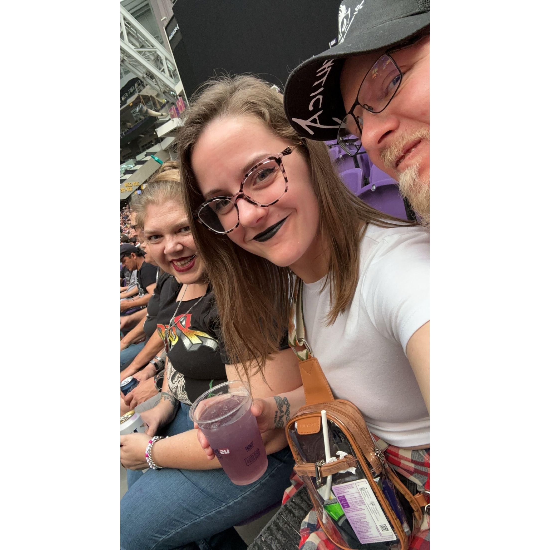At the Metallica concert night 1!