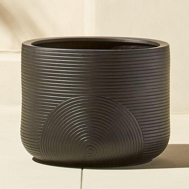 Zen Small Black Planter