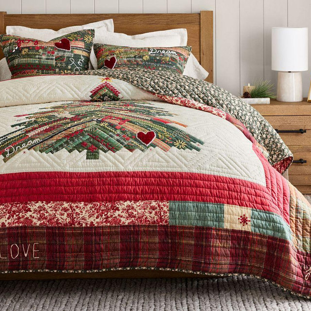 Winter Dreams Handcrafted Reversible Quilt, Full/Queen