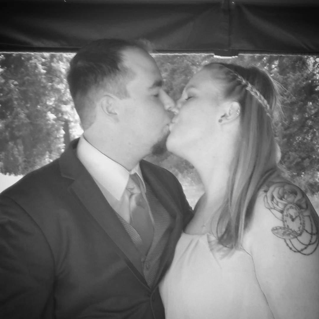 Another Wedding Pic😘
