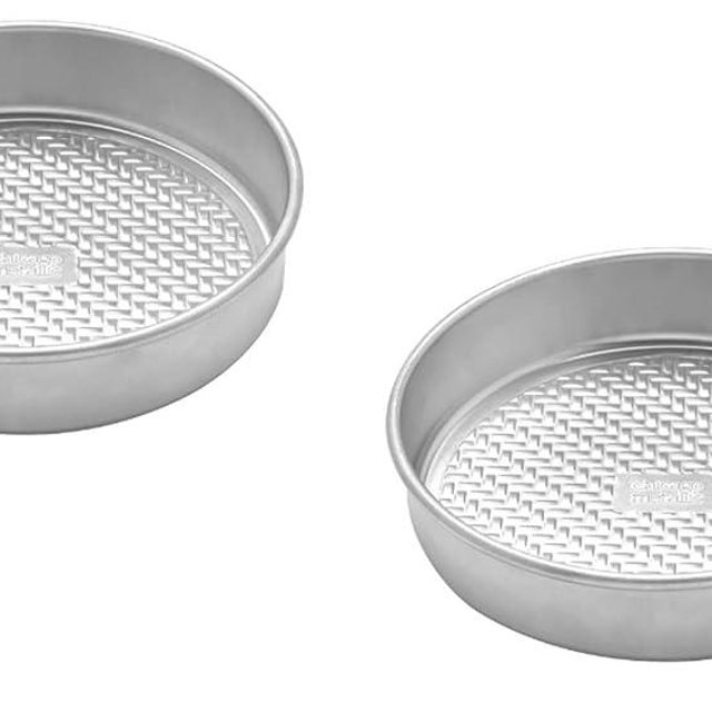 Chicago Metallic Aluminum Round Cake Pans, 9-Inch, Set of 2, Silver