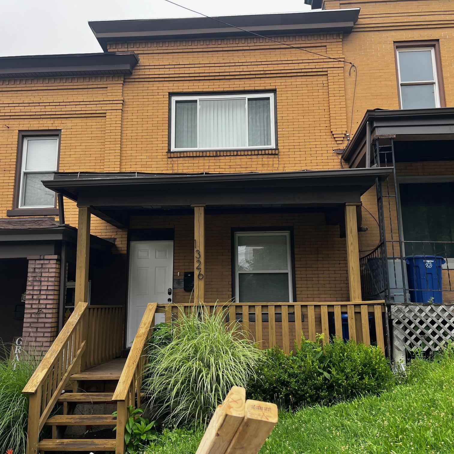 Ian and Maddie's home in Pittsburgh.