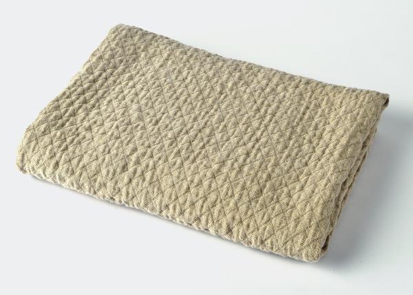 Linen bath towel