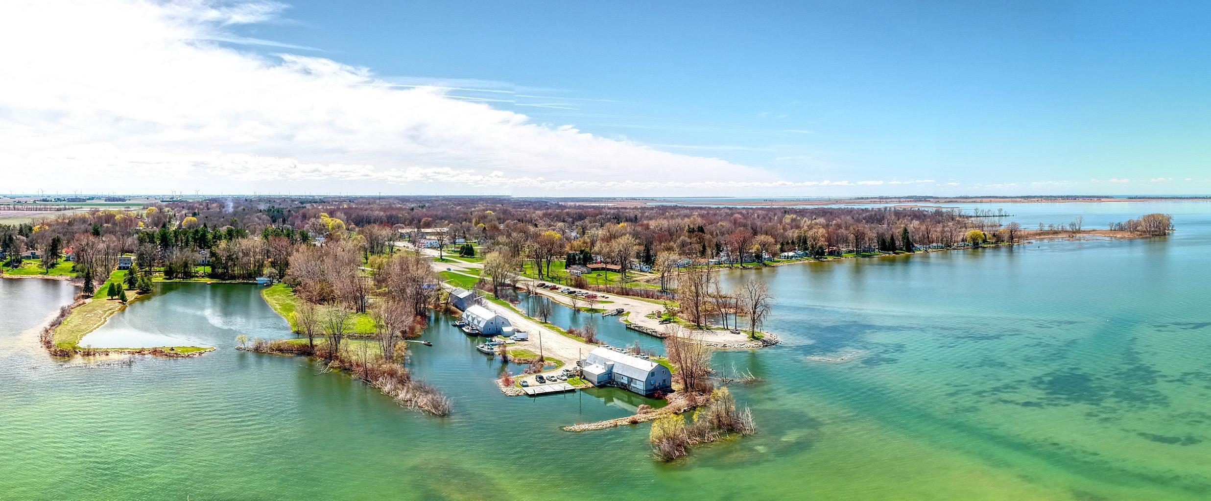 The Wedding Website of Danielle Wise and Joe Sposit