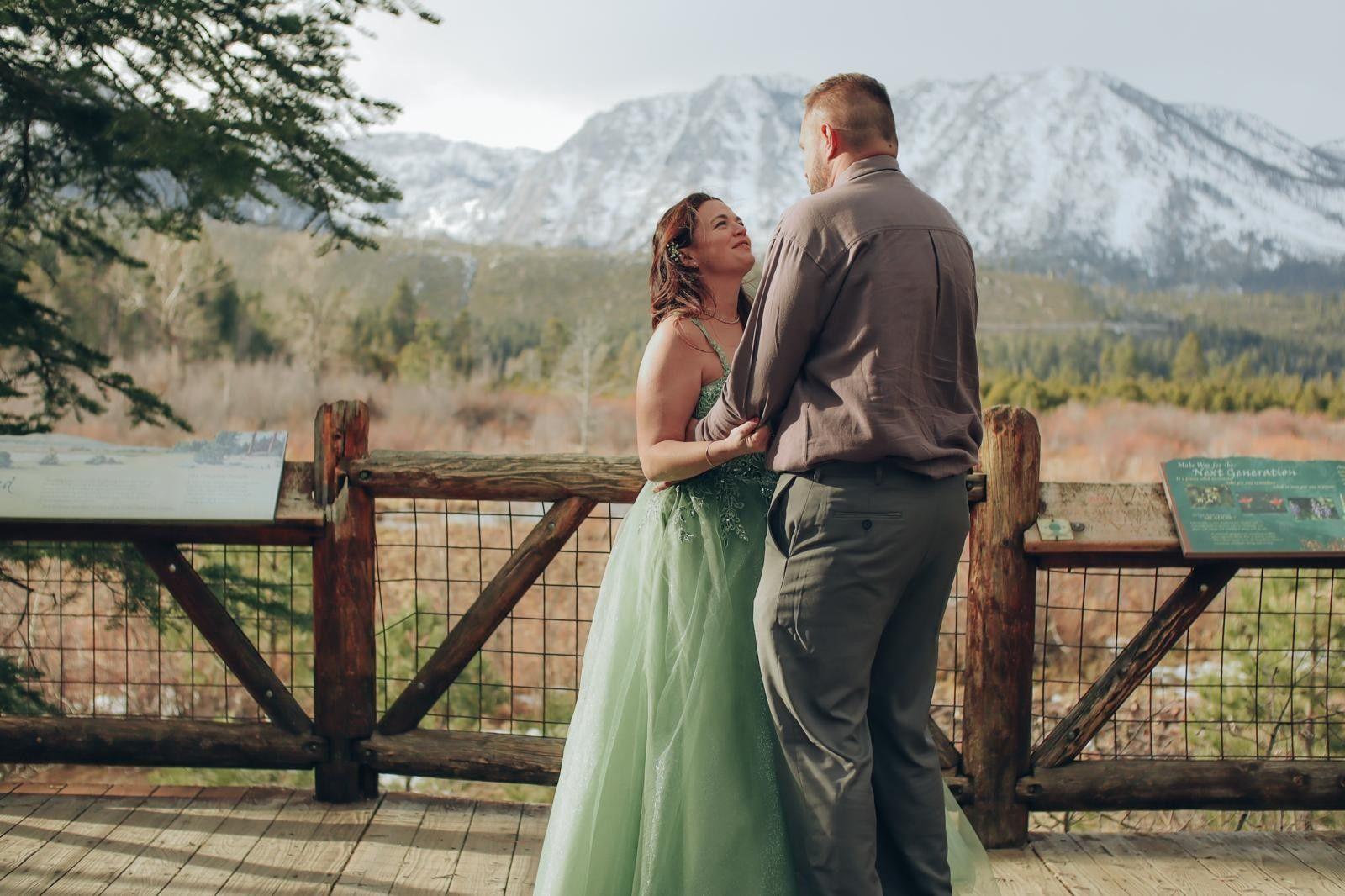 The Wedding Website of Amanda Hammond and Fred Parker