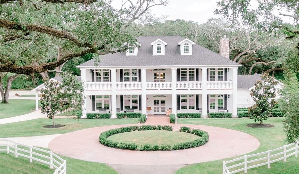 The Wedding Website of Kassie LaCombe and Tyler Andriacco