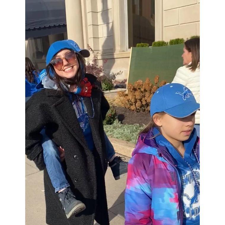 11/24/22 Cassidy met Lexi & Michael for the first time during Thanksgiving & they were immediately attached. We went to the Lions-Bills game- their first NFL experience & one we'll never forget. -bp