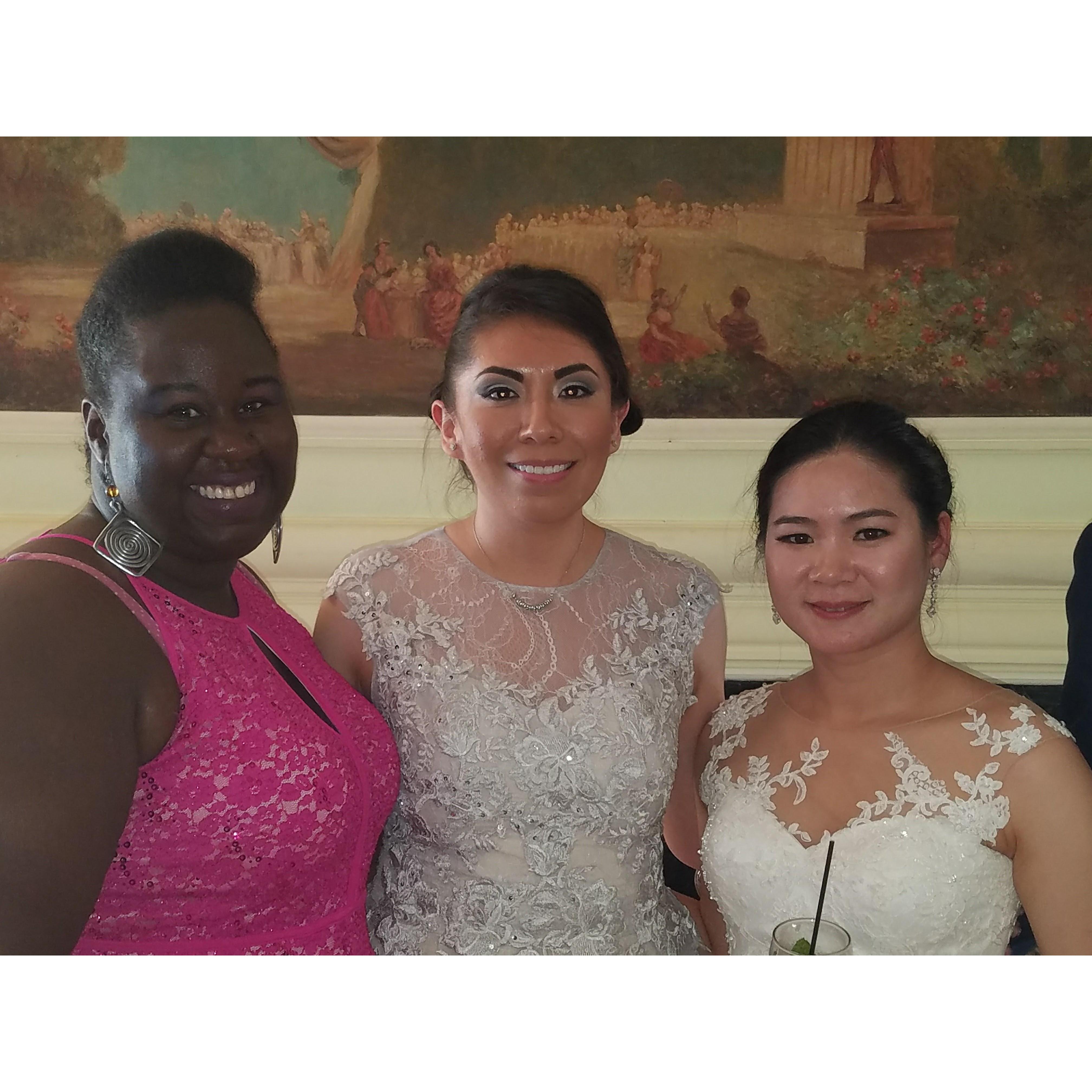 Work Friends
Karen and Hauling

May 2017