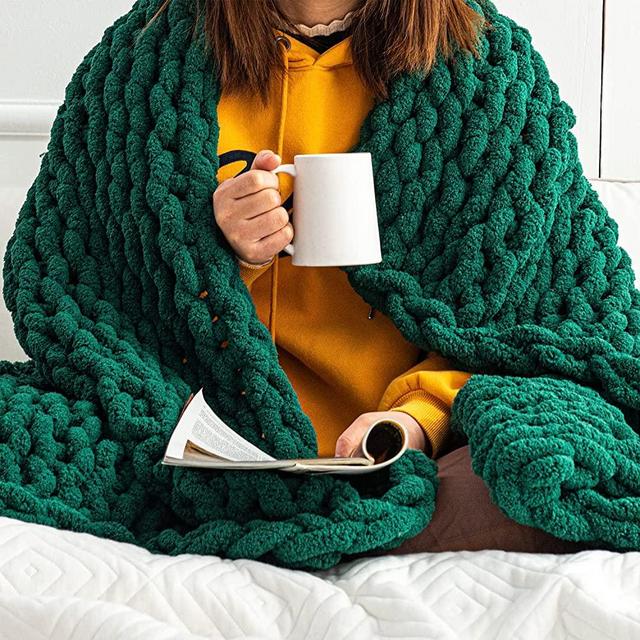 Chunky Knit Blanket Throw - 50"x60" 3.7 lbs. - Soft Chenille Yarn Knitted Blanket- Machine Washable Crochet Blanket -Handmade Cable Knit Throw Blanket for Couch, Bed (Forest Green)