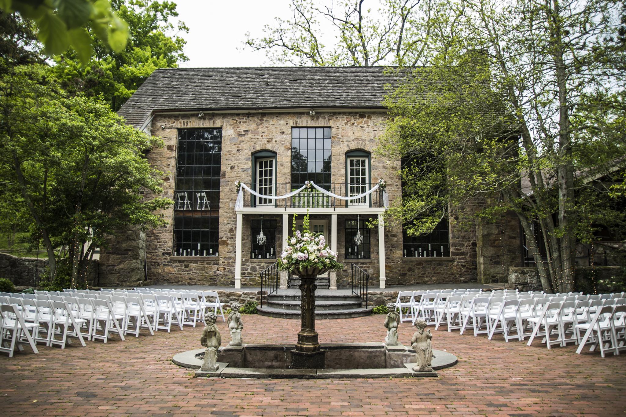 The Wedding Website of Tara Nolan and Daniel Kopman