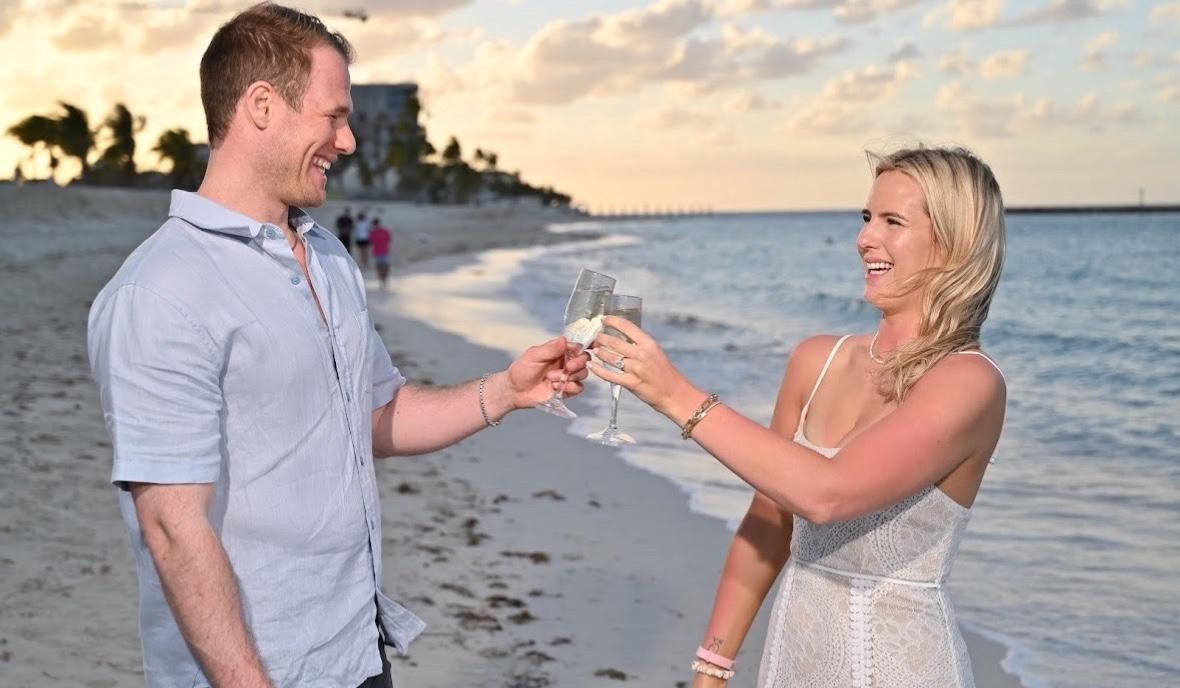 The Wedding Website of Jesse Levitt and Nicolette Kelley